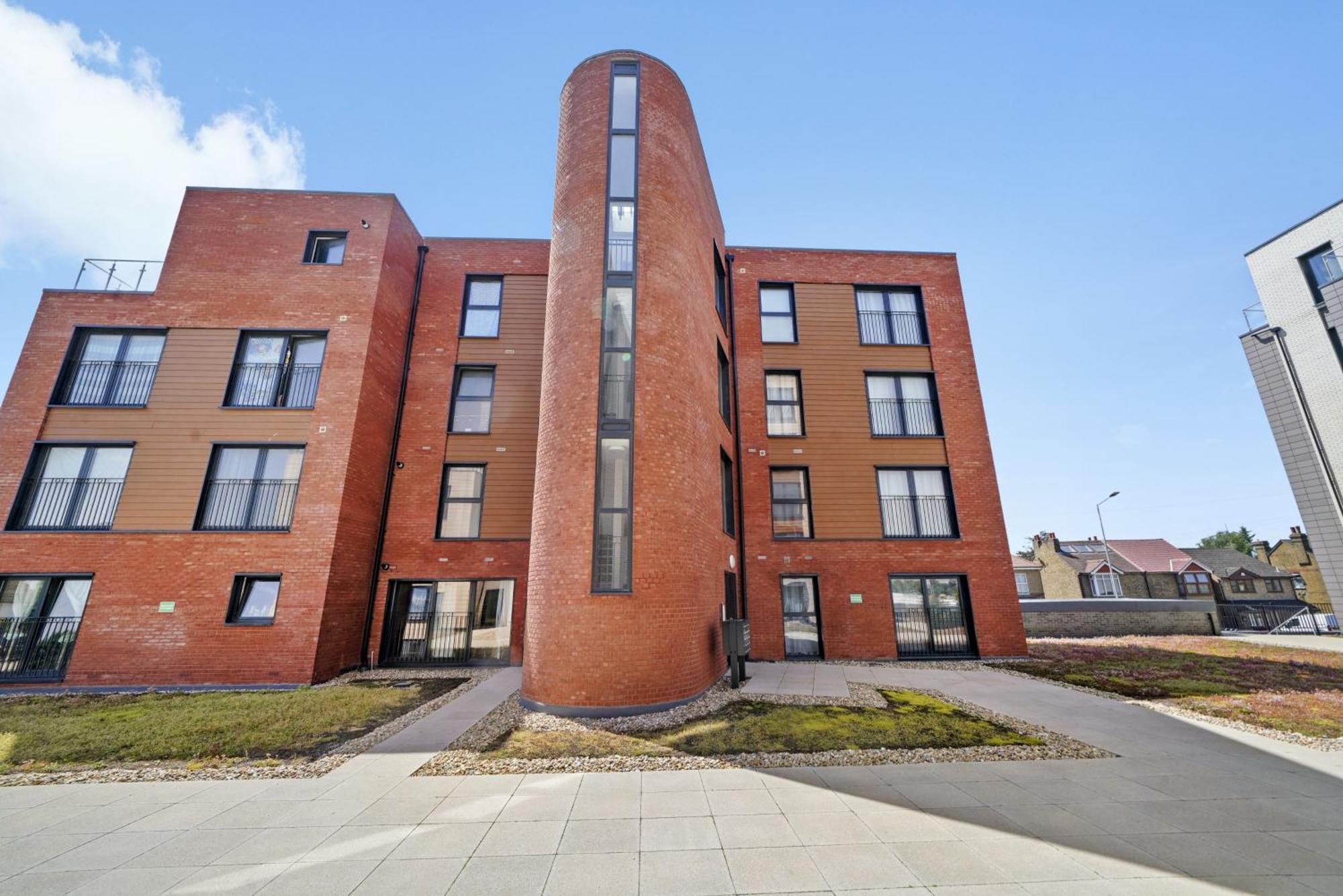 One And Two Bed Apartments Slough Near Heathrow Colnbrook Eksteriør billede