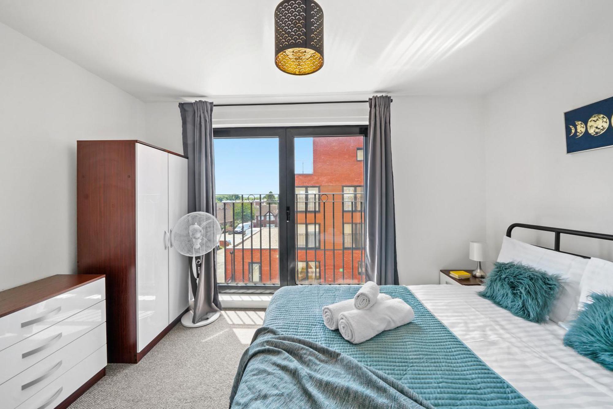 One And Two Bed Apartments Slough Near Heathrow Colnbrook Eksteriør billede